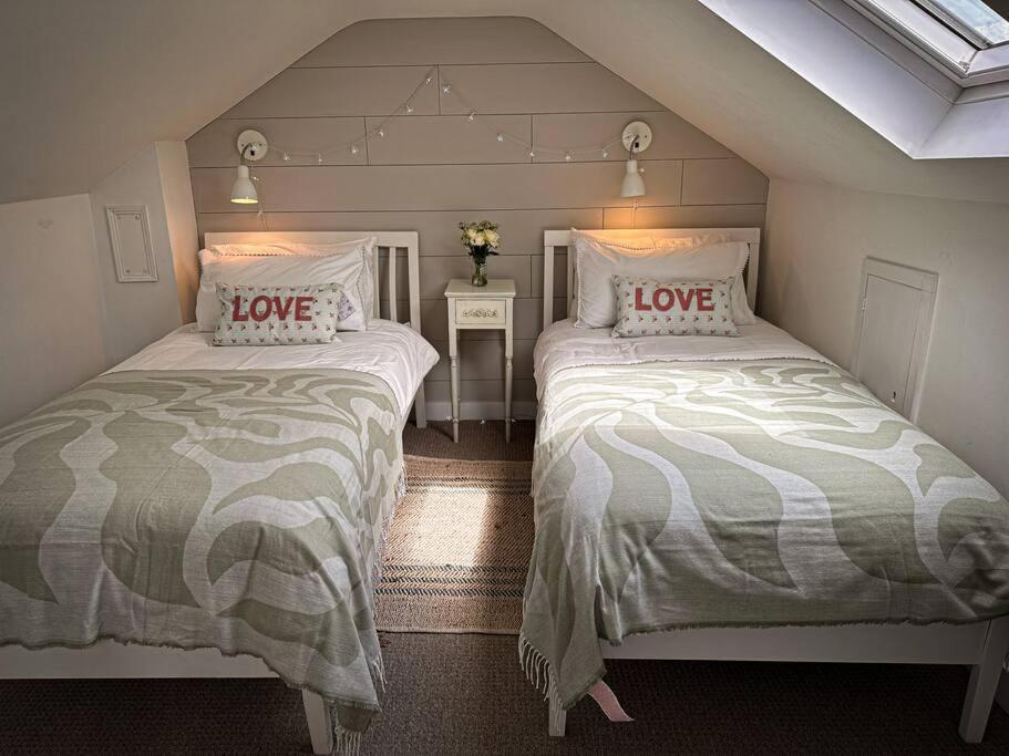 Stylish 3Br Cowes Cottage Close To The Waterfront Kültér fotó